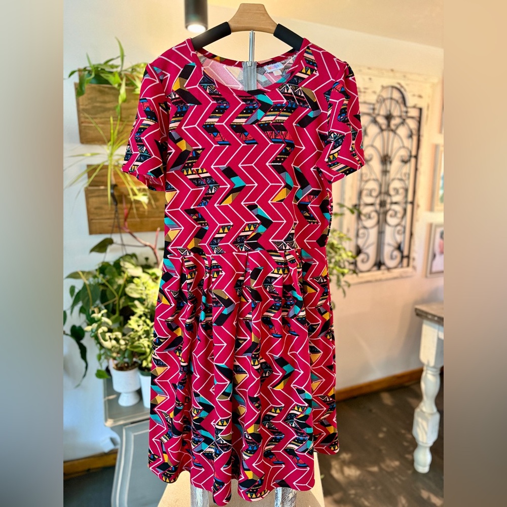 Vibrant Geometric Pattern Hot Pink LulaRoe 3XL Midi Dress